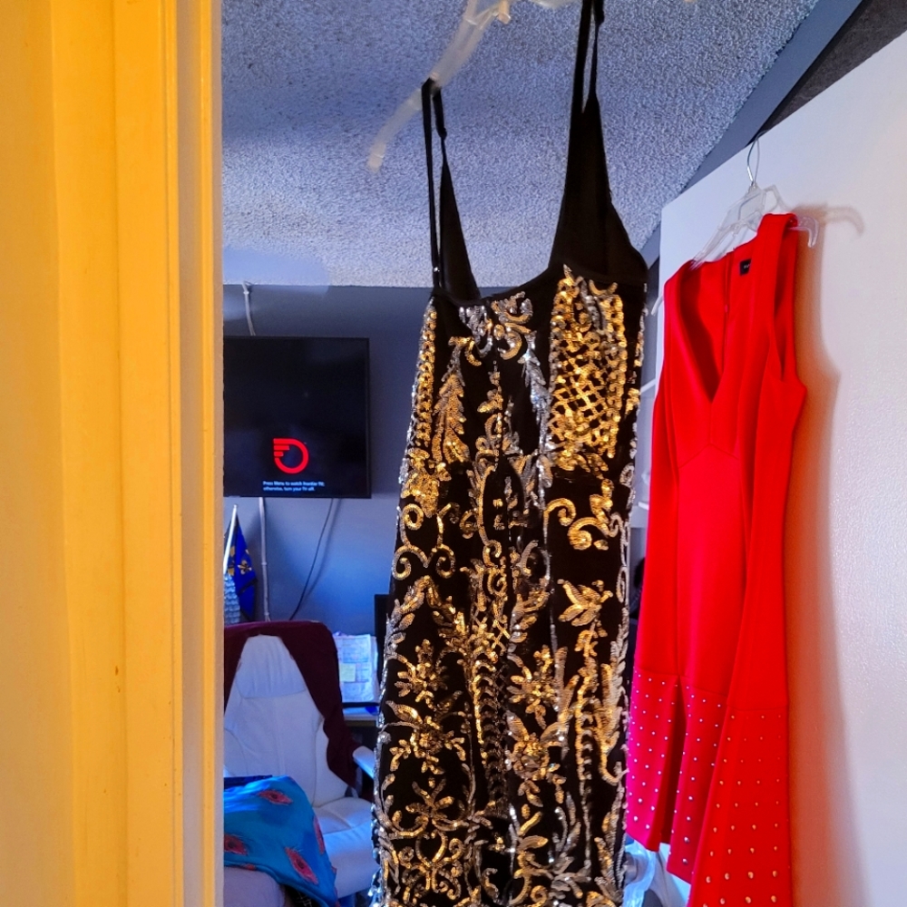 New Women small sequin silver and black dress